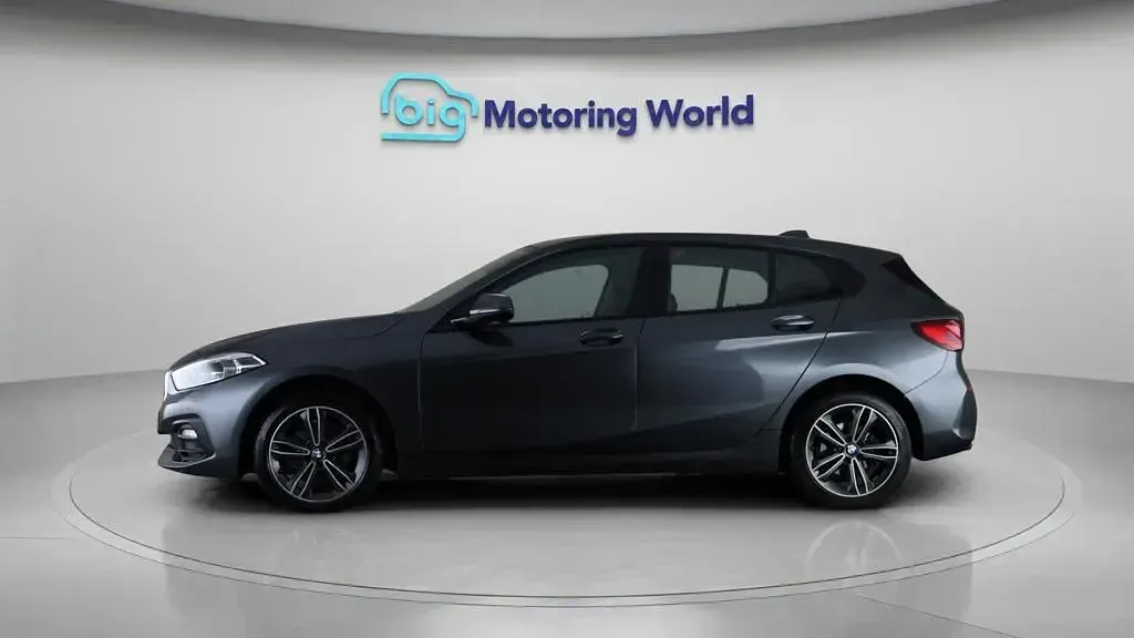 Used BMW 116 Sport Line 116 HP (85 kW) 2021 Grey Hatchback