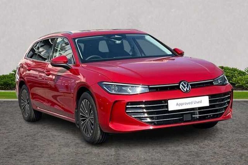 Used 2025 VW Passat Elegance Estate | £34,490 - Image 1/4