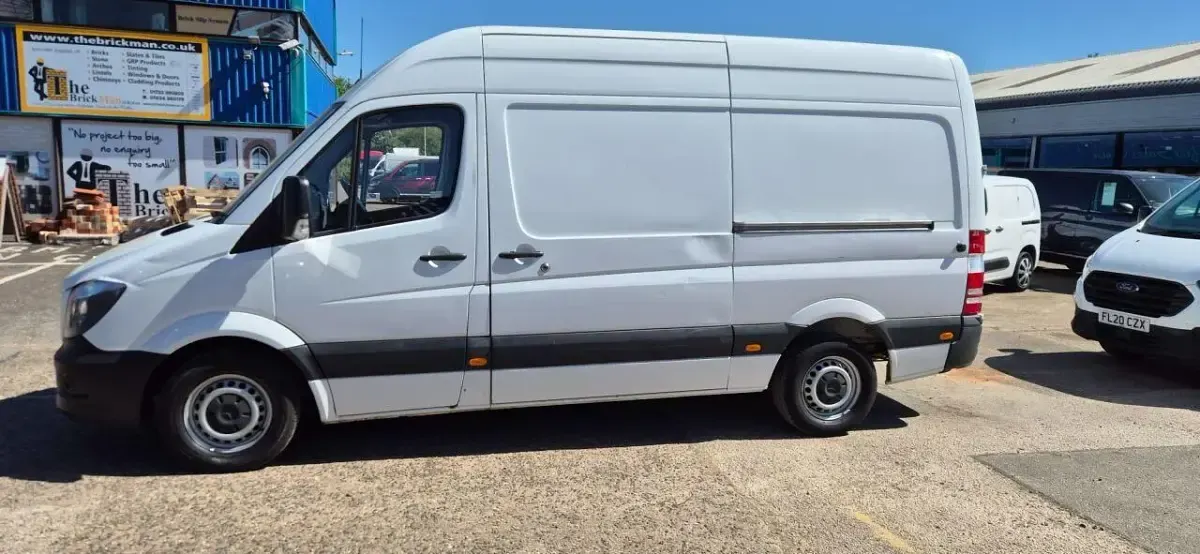 Begagnad Mercedes Sprinter 140 HK (102 kW) 2017 Vit Van