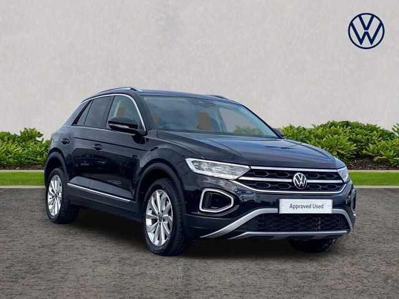 Black Used 2024 VW T-Roc Style SUV | £24,890 (Fair price) - Image 1/4