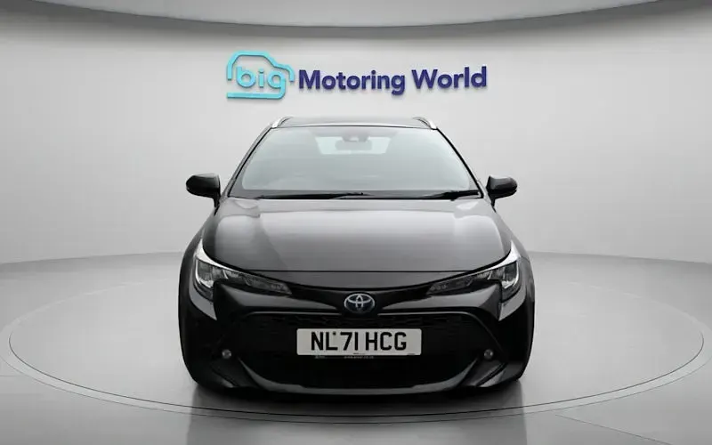 Second-hand Toyota Corolla 122 CP (89 kW) 2021 Break