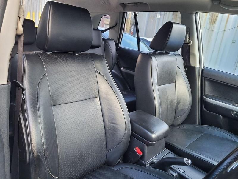 Used Suzuki Grand Vitara SZ5 2014 White Estate