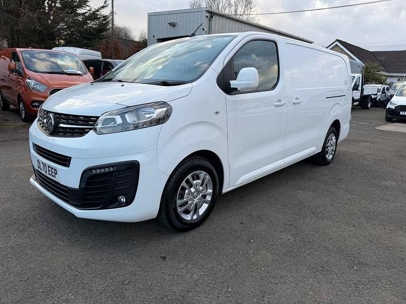 Used Vauxhall Vivaro Sportive 100 HP (73 kW) 2020 White MPV
