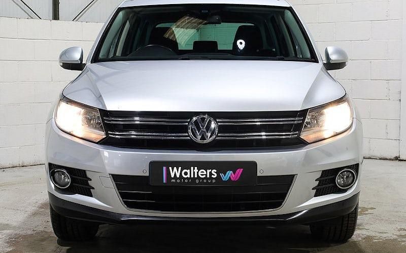 Used VW Tiguan Edition 150 HP (110 kW) 2015 Silver SUV