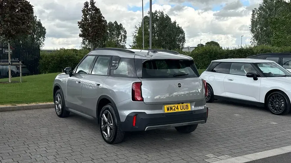 Used Mini Countryman 168 HP (123 kW) 2024 Silver SUV