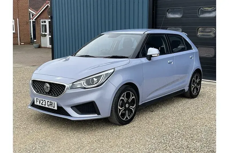 Used MG MG3 Excite 106 HP (77 kW) 2023 Silver Hatchback