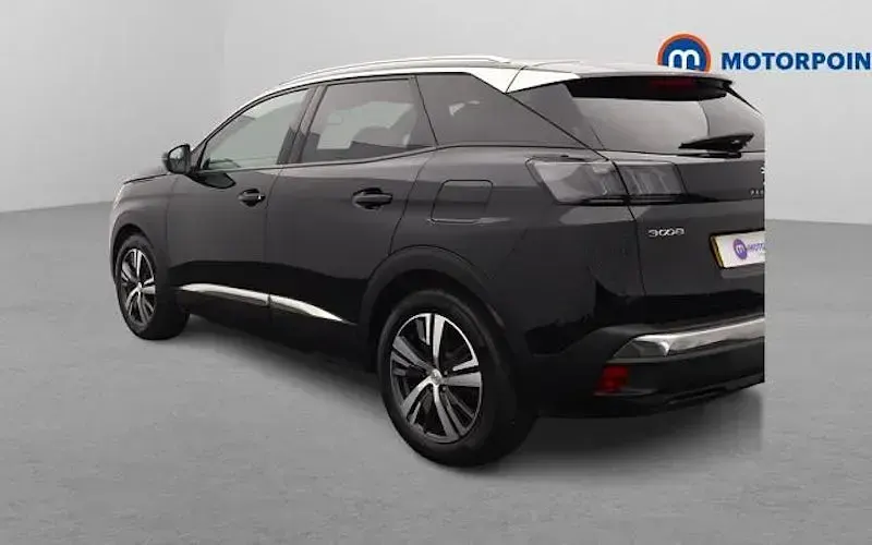 Second-hand Peugeot 3008 Allure 300 CP (220 kW) 2024 Negru SUV