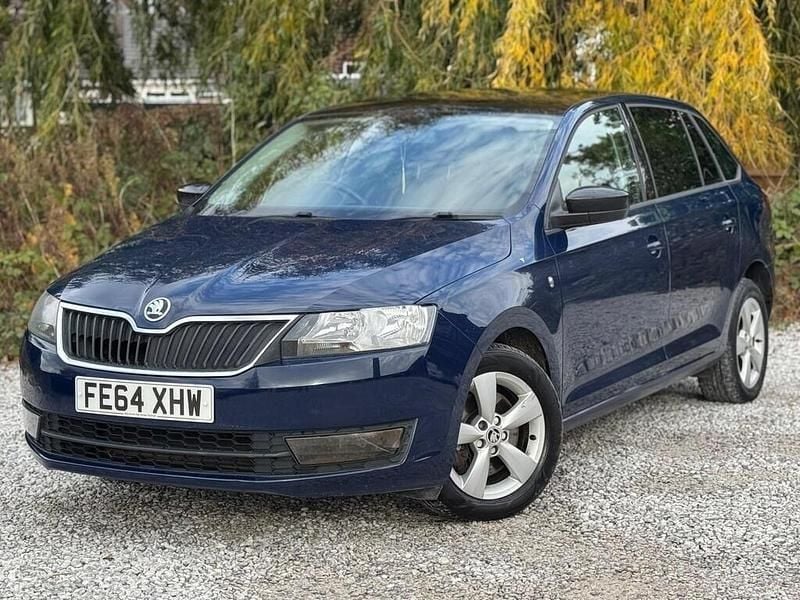 Used Skoda Rapid SE 90 HP (66 kW) 2014 Blue Hatchback