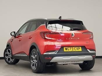 Used Renault Captur Techno 160 HP (117 kW) 2023 Red/black SUV