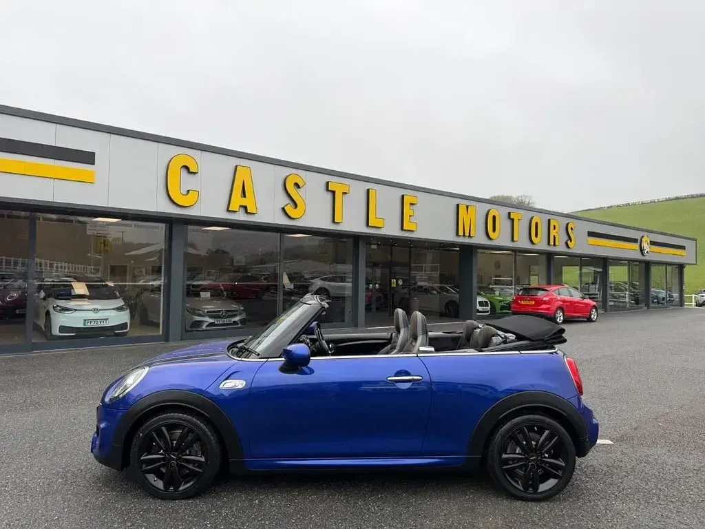 Used Mini Cooper S Cabriolet Sport 192 HP (141 kW) 2021 Blue Cabriolet