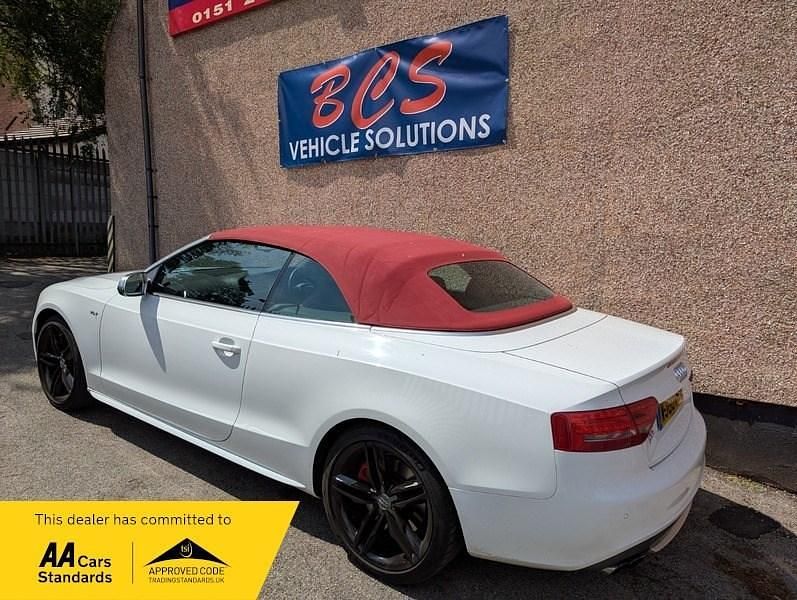 Begagnad Audi A5 Cabriolet Sport 2010 Vit Cab