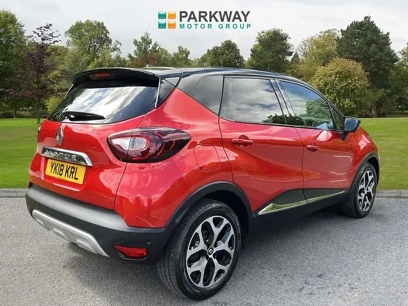 Used Renault Captur GT-Line 90 HP (66 kW) 2018 Red/black SUV
