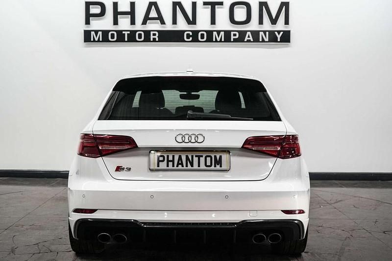 Used Audi A3 Sportback Black Edition 190 HP (139 kW) 2017 White Hatchback