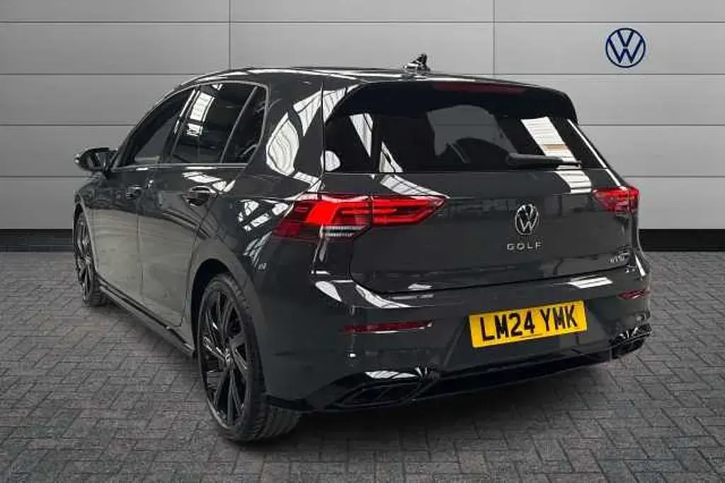 Used VW Golf VIII 150 HP (110 kW) 2024