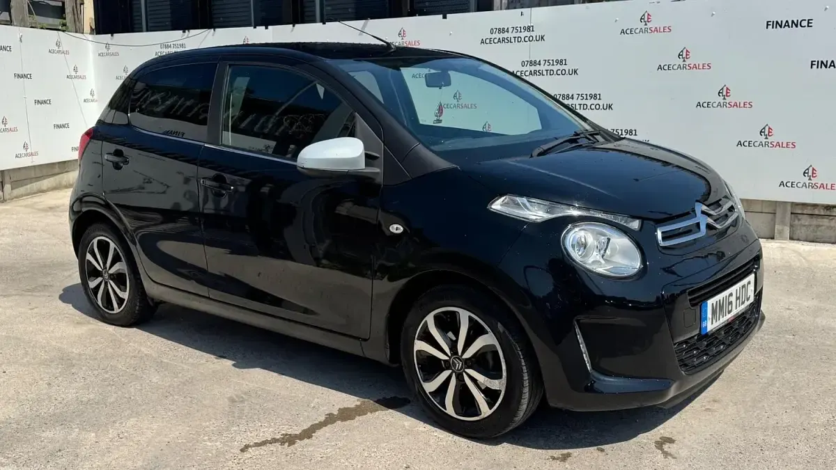 Used Citroën C1 Flair 82 HP (60 kW) 2016 Black Hatchback