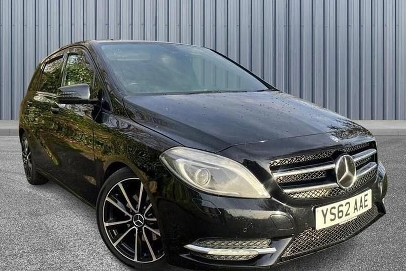 Black Used 2013 Mercedes B200 MPV | £5,999 (Good price) - Image 1/1