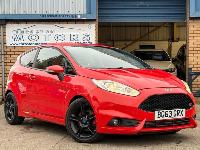 Used Ford Fiesta ST 2013 Orange Hatchback