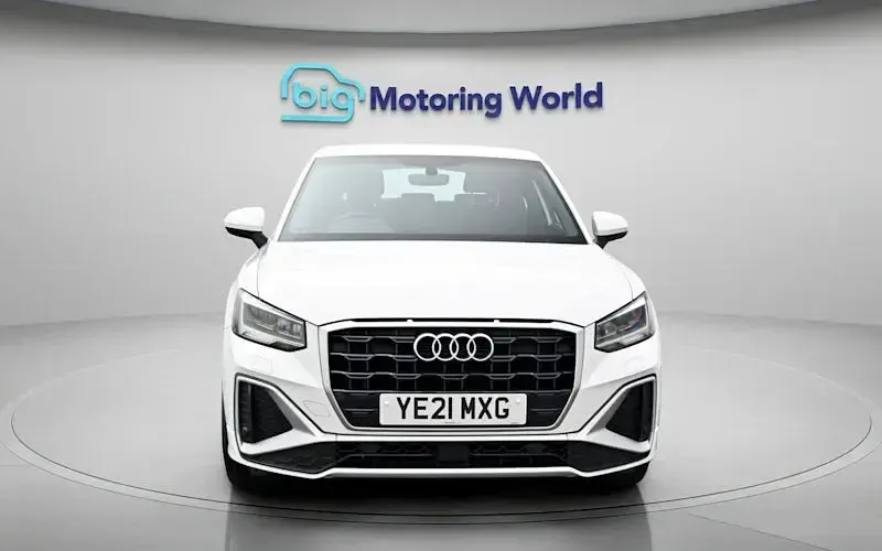 Begagnad Audi Q2 S-Line 110 HK (80 kW) 2024 SUV