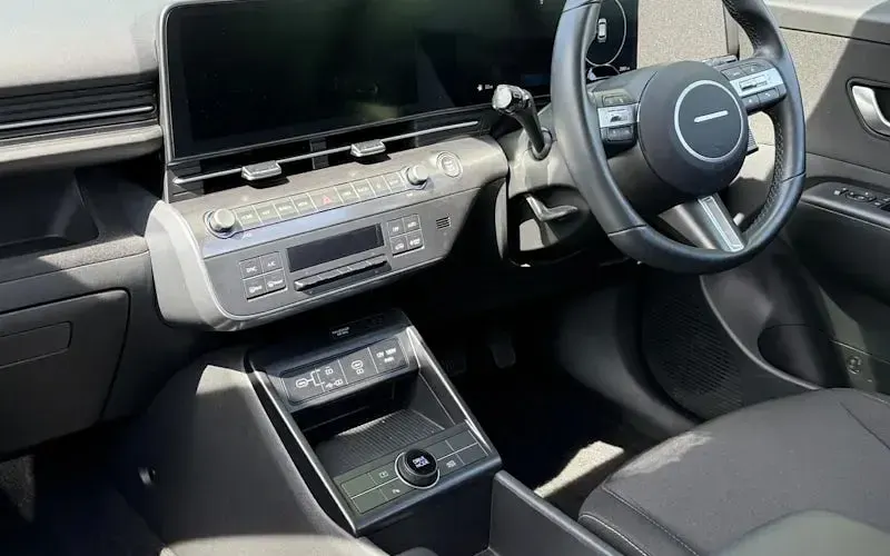 Used Hyundai Kona Advanced 141 HP (103 kW) 2025 SUV