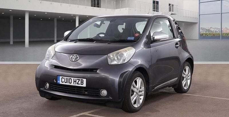 Grey Used 2010 Toyota iQ Hatchback | £4,500 (Fair price) - Image 1/4
