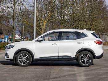 Used MG HS Excite 162 HP (119 kW) 2023 White SUV