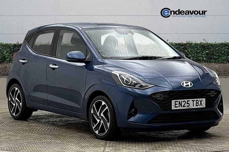 Used Hyundai i10 Premium 79 HP (58 kW) 2025 Blue Hatchback