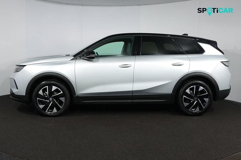 Used Vauxhall Grandland X GSe 136 HP (100 kW) 2024 Grey SUV
