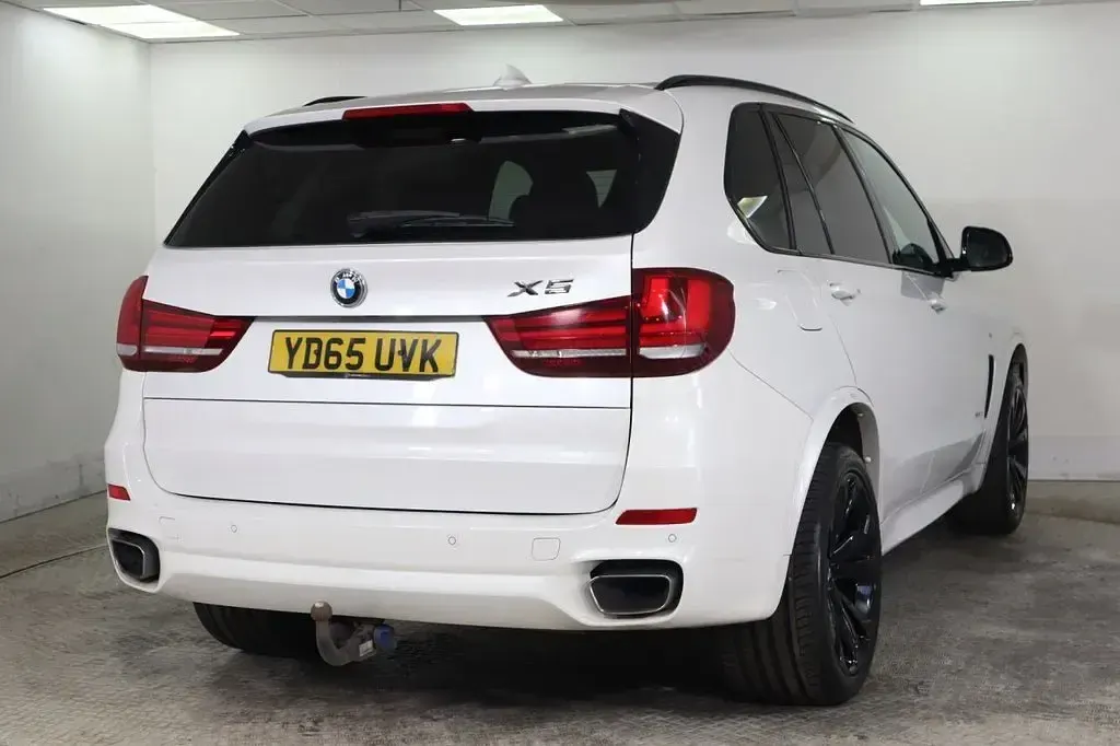 Used BMW X5 M Sport 313 HP (230 kW) 2015 White SUV