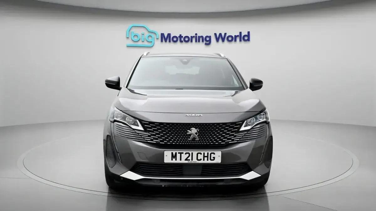Used Peugeot 3008 GT 130 HP (95 kW) 2021 Grey SUV
