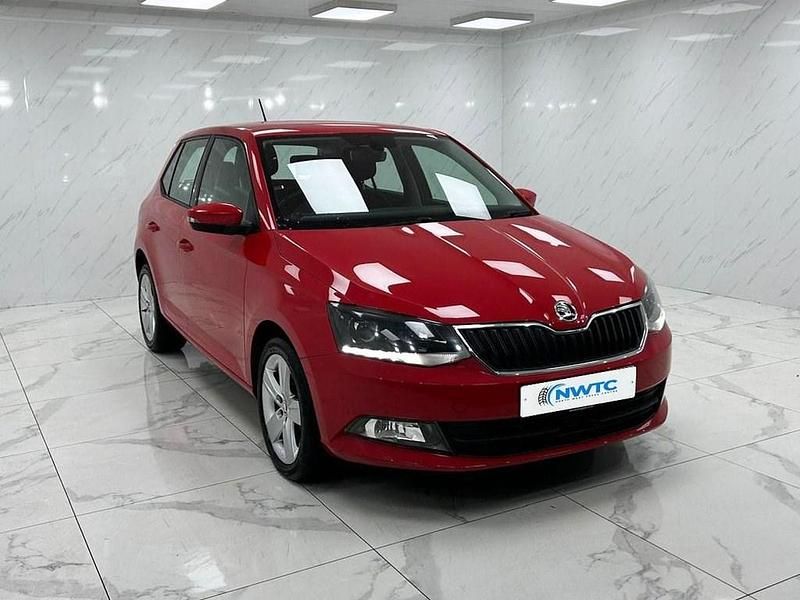 Used Skoda Fabia SE L 90 HP (66 kW) 2016 Red Hatchback