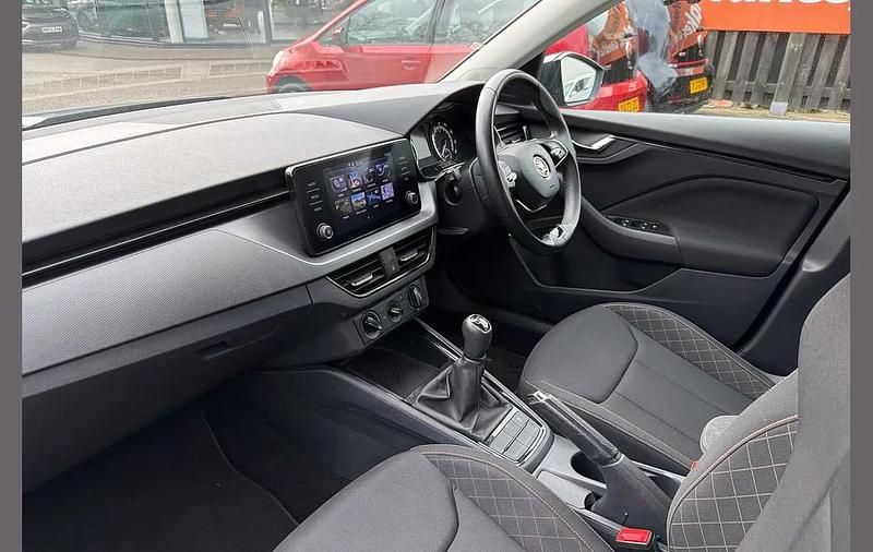 Used Skoda Kamiq SE 108 HP (79 kW) 2021 Grey SUV