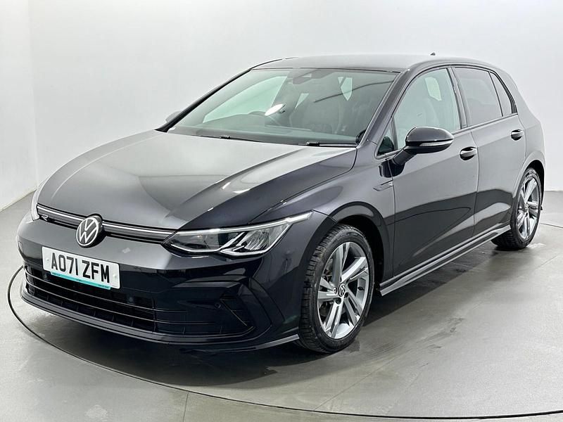 Used VW Golf VIII R-line 150 HP (110 kW) 2022 Black Hatchback