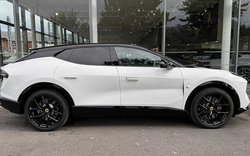 New Lotus Eletre 450 kW (612 HP) 2025 SUV