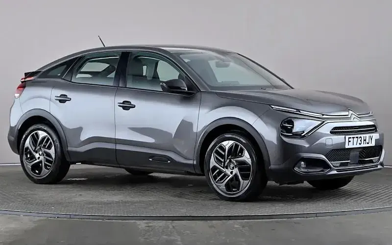 Used Citroën C4 PureTech 101 HP (74 kW) 2023 SUV