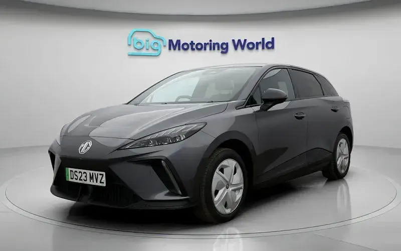 Used MG MG4 EV Trophy 150 kW (204 HP) 2025 Hatchback