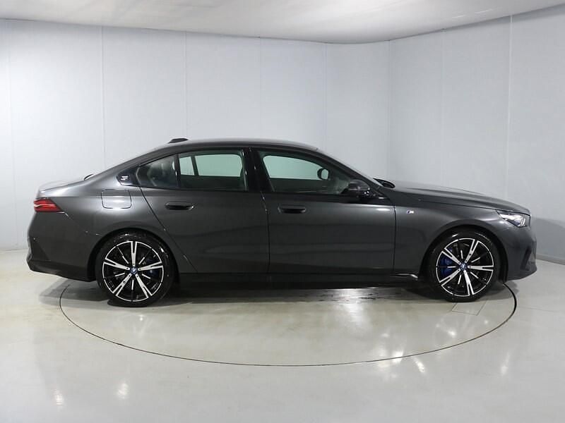 Used BMW i5 M Sport 250 kW (340 HP) 2025 Grey Sedan