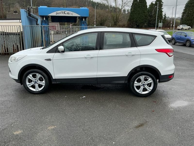 Used Ford Kuga Zetec 2016 White SUV