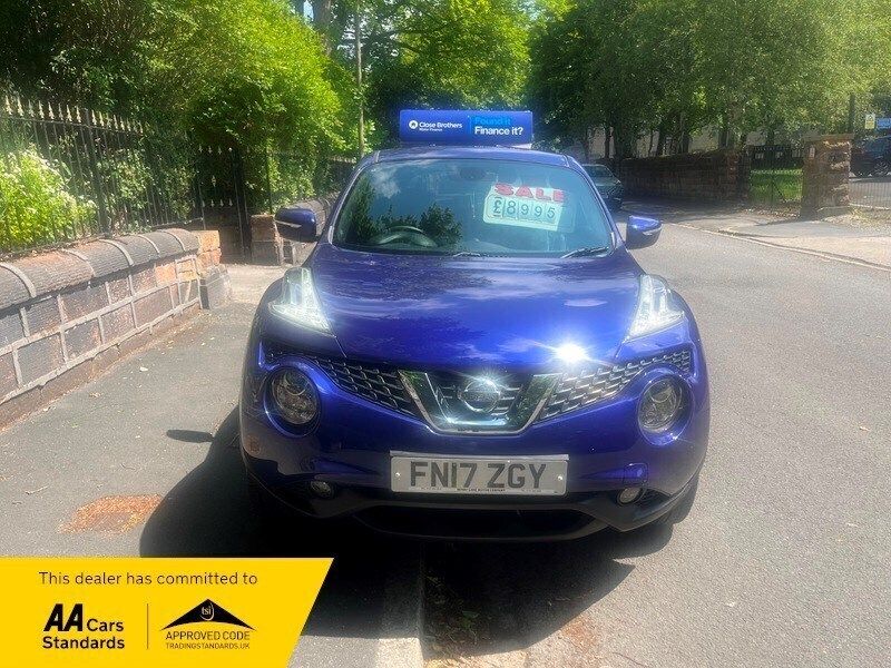 Blue Used 2017 Nissan Juke N-Connecta SUV | £8,995 (Fair price) - Image 1/4