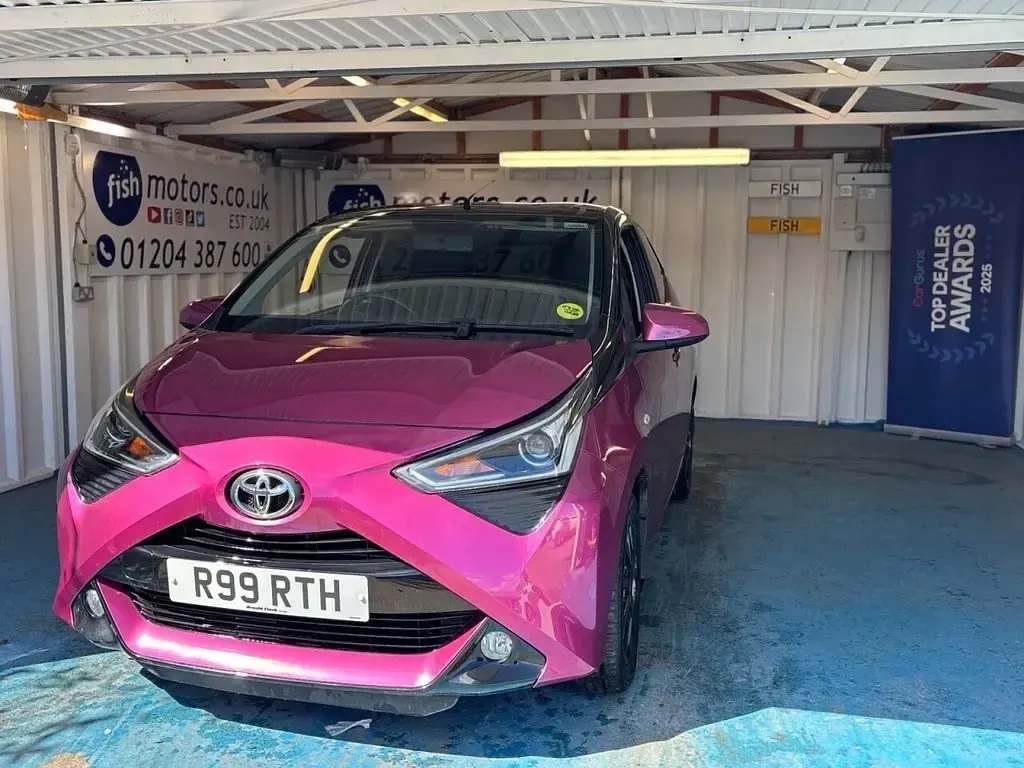Usado Toyota Aygo X-cite 72 HP (52 kW) 2019 Citadino