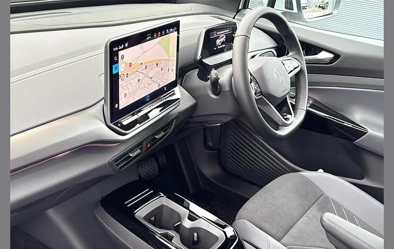 New VW ID.4 Pure 123 kW (168 HP) 2025 White SUV