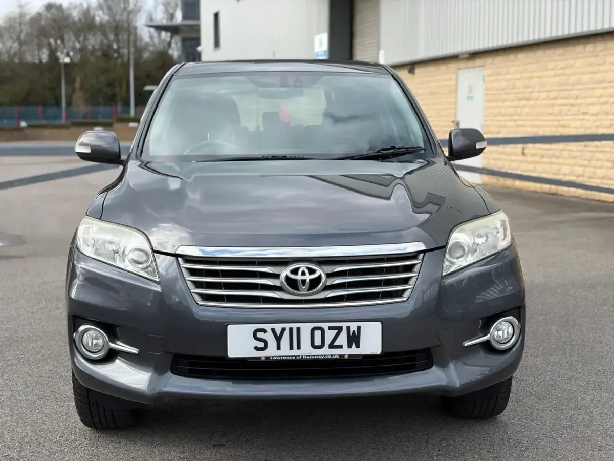 Usado Toyota RAV4 2011 Cinzento SUV