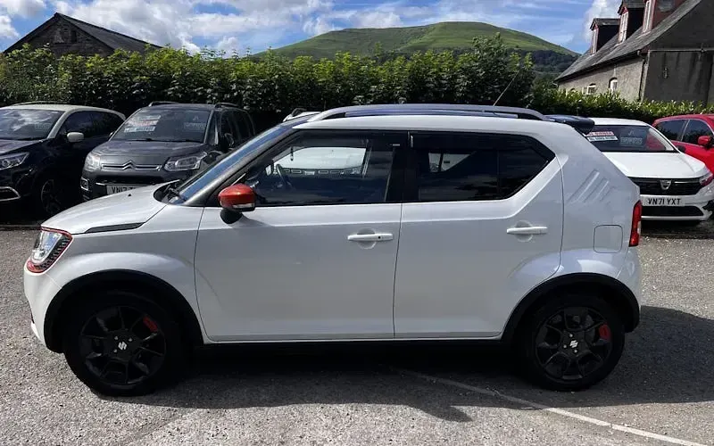Used Suzuki Ignis SZ5 90 HP (66 kW) 2020 SUV