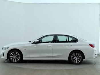 Used BMW 330e Sport Line 292 HP (214 kW) 2023 White Sedan