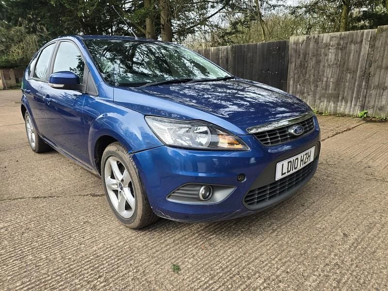 Used Ford Focus Zetec 2010 Blue Hatchback
