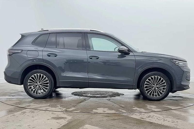 Used VW Tiguan Match 204 HP (150 kW) 2025 Grey SUV