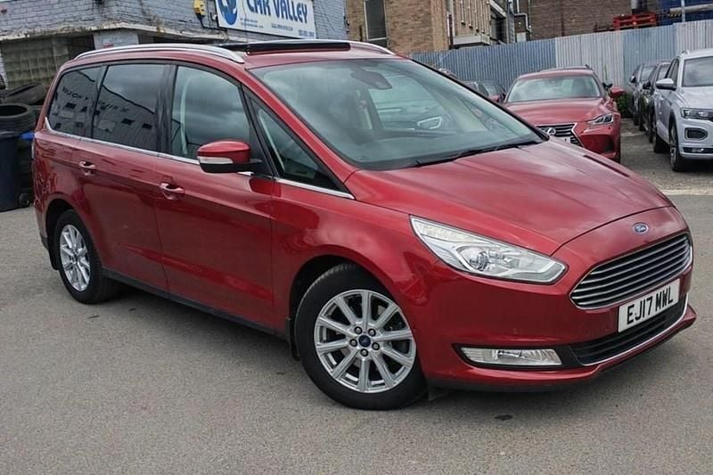 Red Used 2017 Ford Galaxy Titanium X MPV | £15,500 (Fair price) - Image 1/1