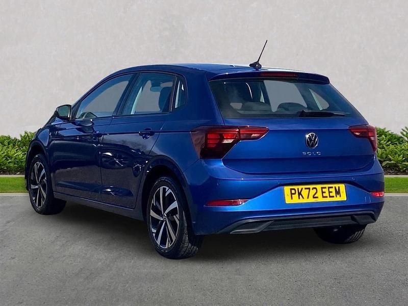 Used VW Polo Life 80 HP (58 kW) 2022 Blue Hatchback