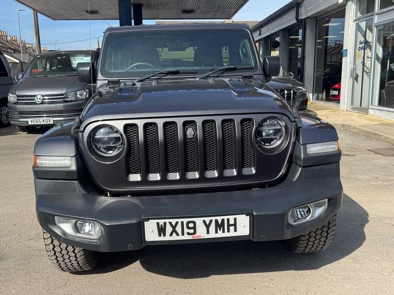 Used Jeep Wrangler Sahara 200 HP (147 kW) 2019 Grey SUV