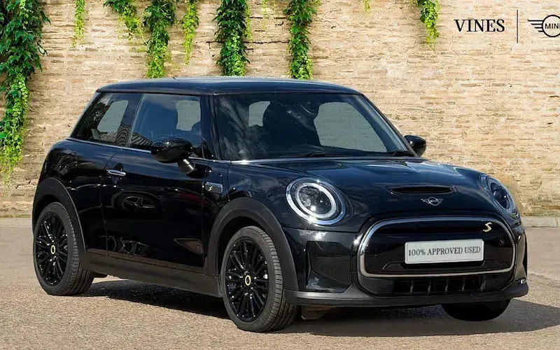 Used Mini Cooper S Level 2 135 kW (184 HP) 2023 Hatchback