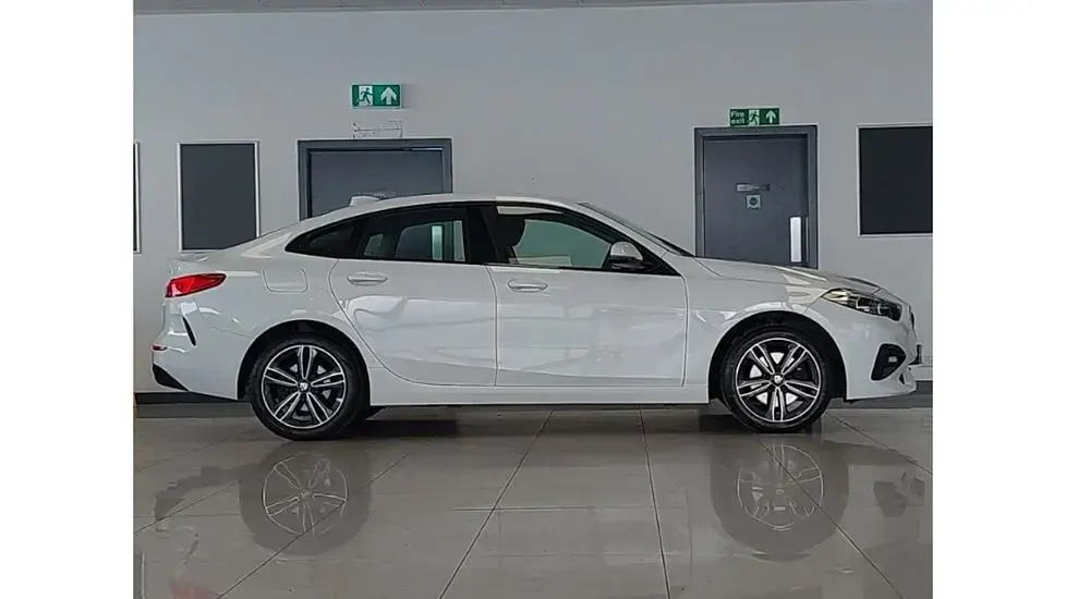 Used BMW 218 Sport Line 136 HP (100 kW) 2023 White Coupe